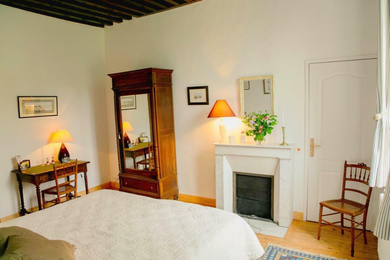 Bed & Breakfast Chateau Les Cedres Bretteville-l'Orgueilleuse Luaran gambar